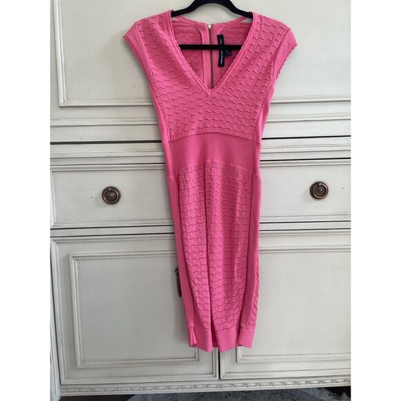Pink French Connection Short Sleeve MIDI Dress Size 4 Form Fitting Bodycon‎ - Picture 1 of 9
